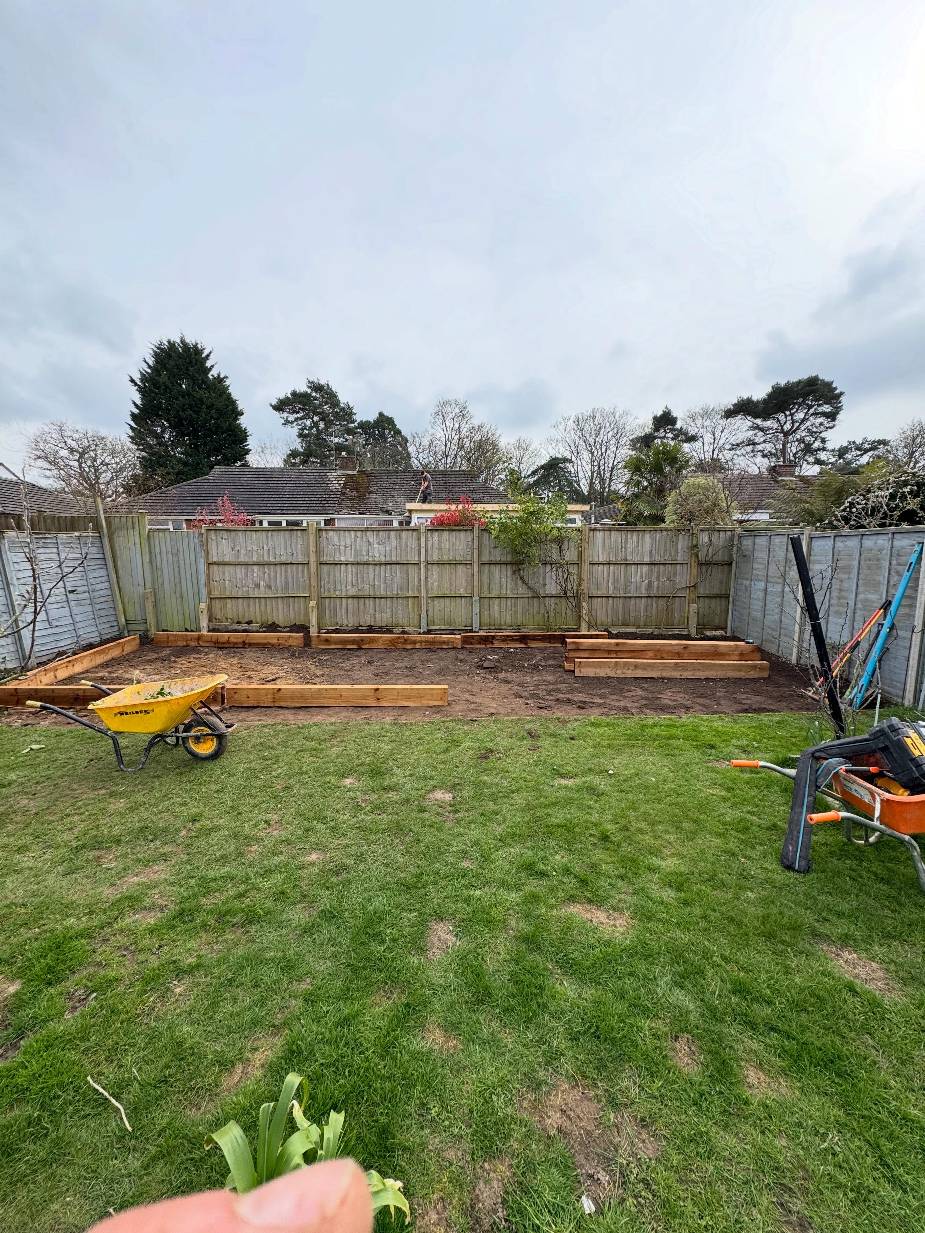 Fence, log cabin, porcelain patio